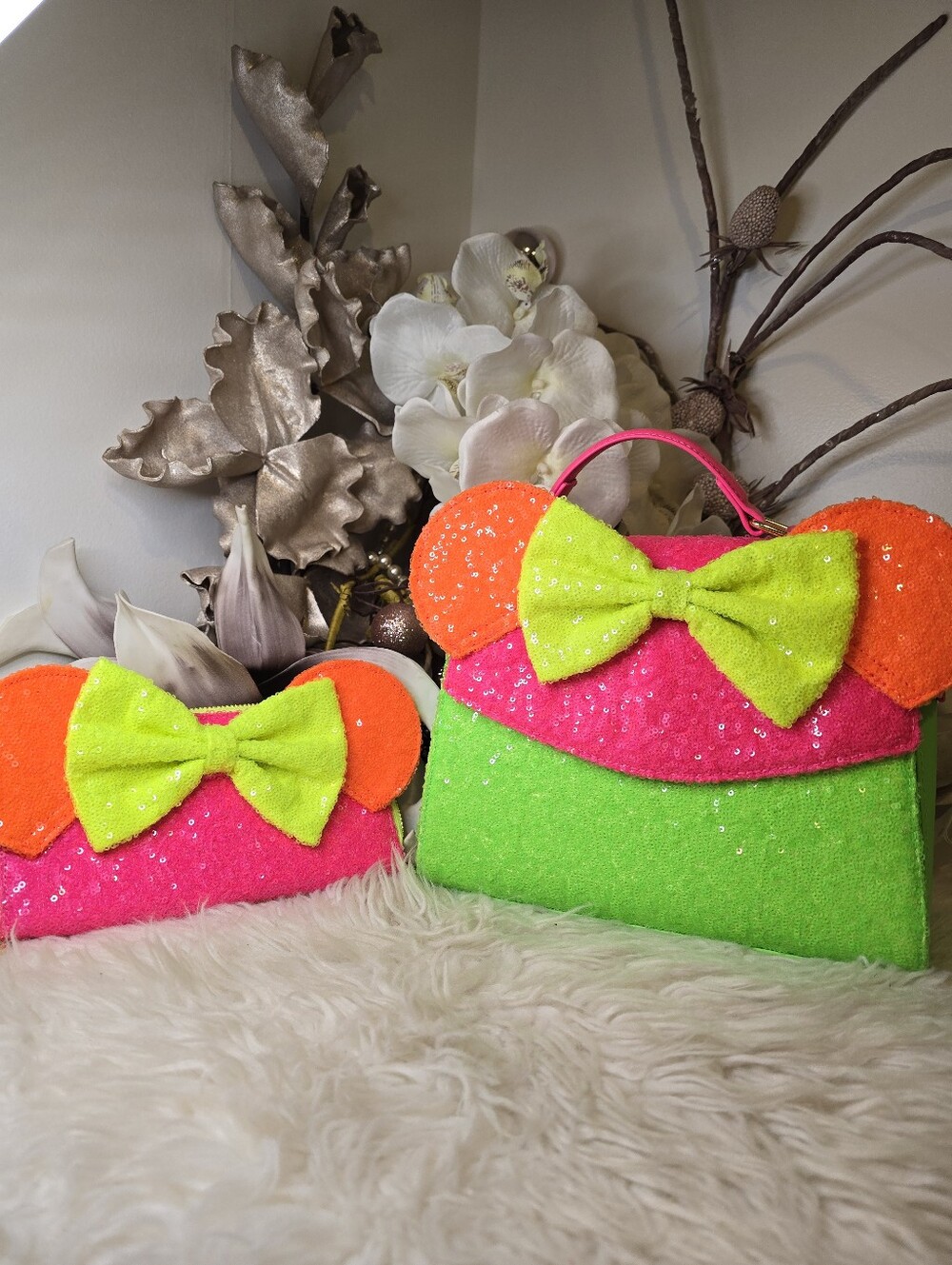 Set of 2 Disney Loungefly Minnie neon crossbody purse & wallet like new